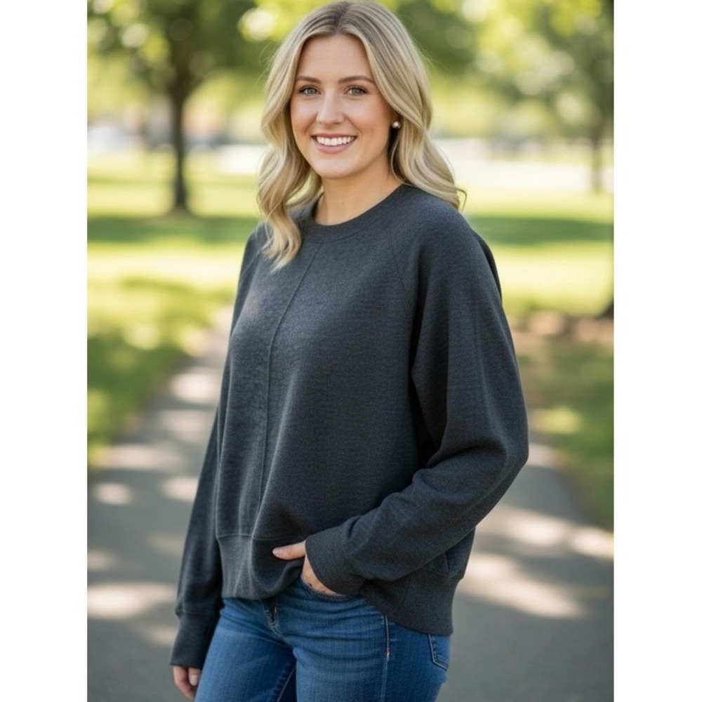 Zella Oversized Crewneck Sweatshirt Small Gray High Low French Terry